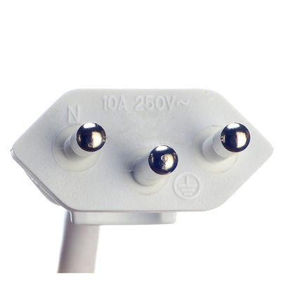 Προσαρμογή Βραζιλία 10A/250V 3 Pin Plug 3x0.75MM2 PS4 Καλώδιο ρεύματος για λάμπα αλατιού Πιστοποιημένο από το DIN VDE 0620/EN 50075 1990