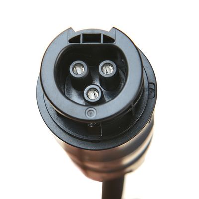 Οικιακή τάση 16A/250V Κουρδισμένες πρίζες και πρίζες Schuko με συνδετήρα Betteri BC01