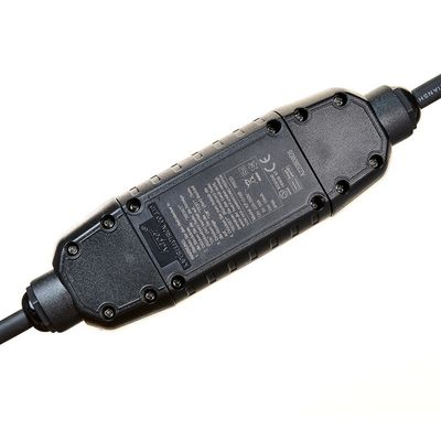 Οικιακή τάση 16A/250V Κουρδισμένες πρίζες και πρίζες Schuko με συνδετήρα Betteri BC01