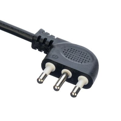 16A IEC 60320 C13 Clover Connector Μαύρο Ιταλικό Πρότυπο H05VV-F 3x0.75MM2 Σωλήνας επέκτασης Γείωση Σώμα Γείωση