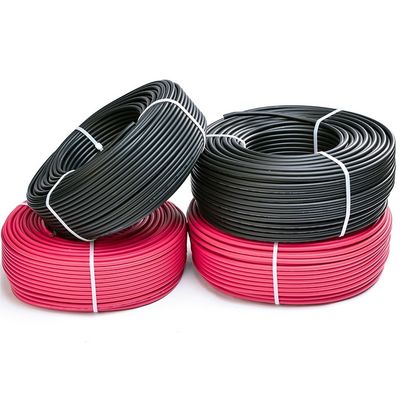 1x4mm2 XLPE Απαλλαγμένο από αλογόνες ηλιακό καλώδιο συνεχούς ενέργειας για φωτοβολταϊκά πάνελ TUV Εγκριθείσα κατηγορία 5 Ευέλικτο κονιοποιημένο χαλκό μήκος 100M/1roll